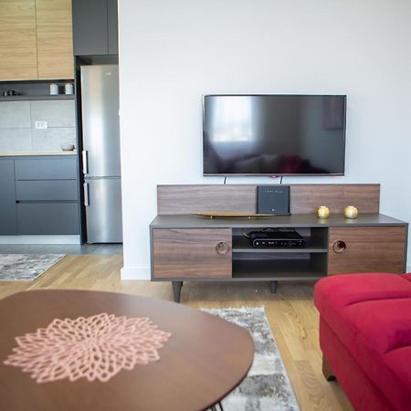Sun Apartment Podgorica Luaran gambar