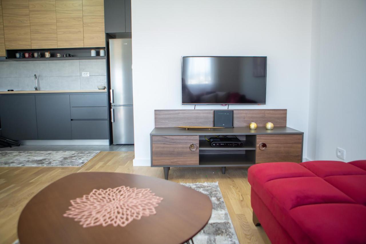 Sun Apartment Podgorica Luaran gambar